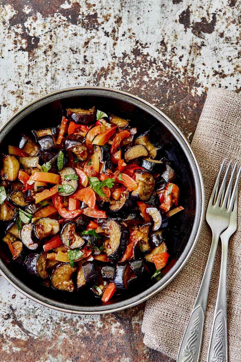 Salsa aus Auberginen und Tomaten